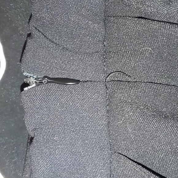 Goth skirt - Picture 4 of 4